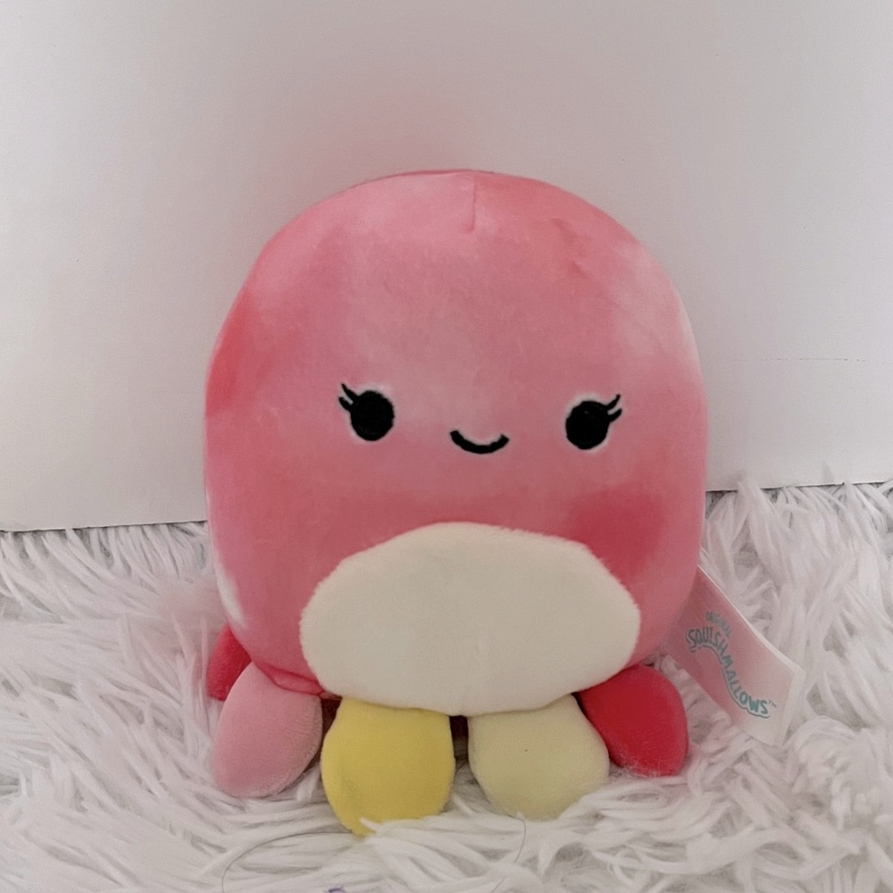 5” Ozrella the Pink Octopus Squishmallow